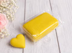 Marcipánová cihlička žlutá - 100 g
