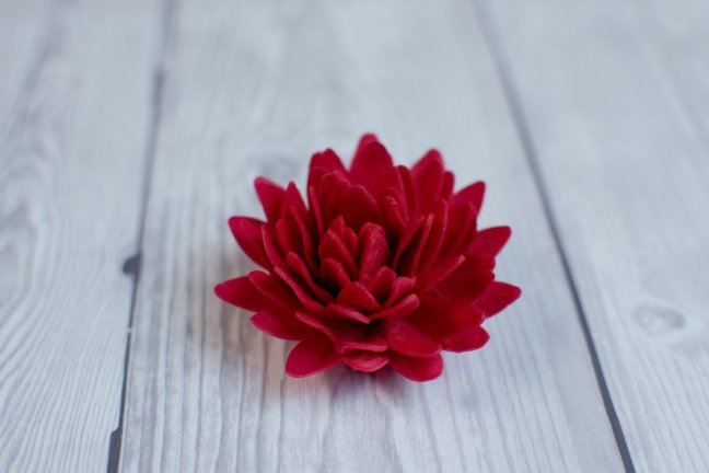Květ z jedlého papíru - jiřinka - červená - 3 ks