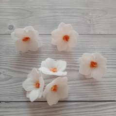 Květ z jedlého papíru - bílý  se středem  3 ks