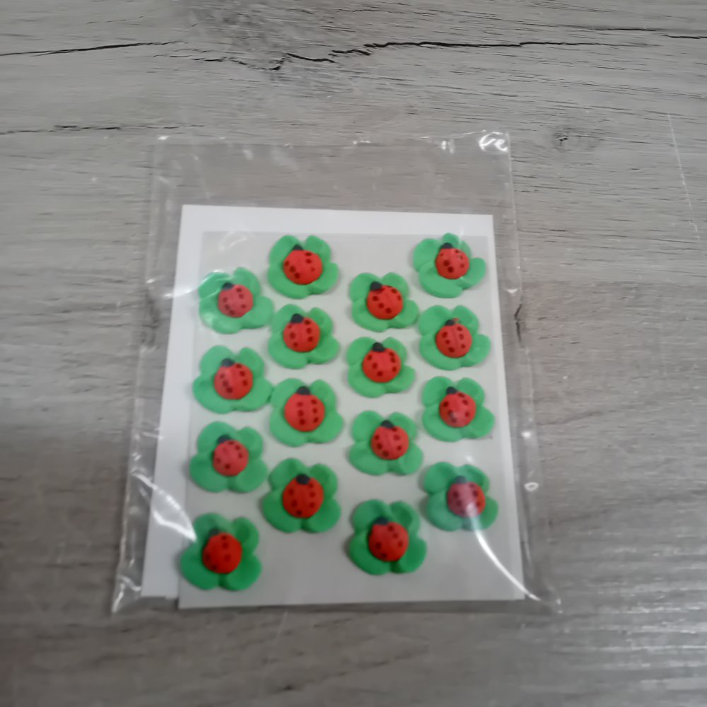Cukrové ozdoby na platíčku - Skladem