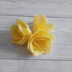 Květ z jedlého papíru - žlutý 4 cm, 3 ks