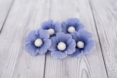 Květy z modelovací hmoty - fialové - 5 ks