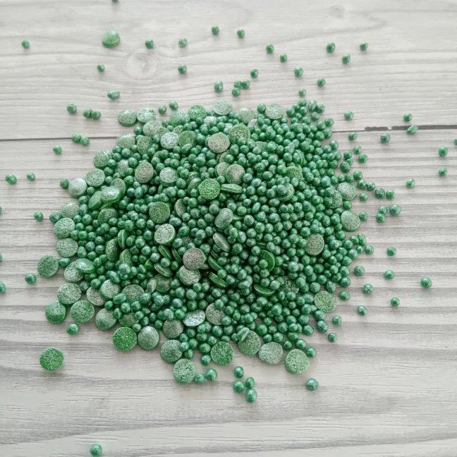 Cukrové zdobení - zelený mix kuličky, konfety 20 g Cukrové zdobení - zelený mix kuličky, konfety 20 g