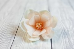 Květ z jedlého papíru - magnolie béžová - 3 ks