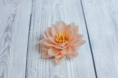 Květ z jedlého papíru - lotos - béžový- 3 ks