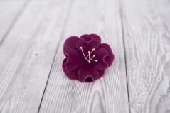 Květ z modelovací hmoty - magnolie - tmavě fialová